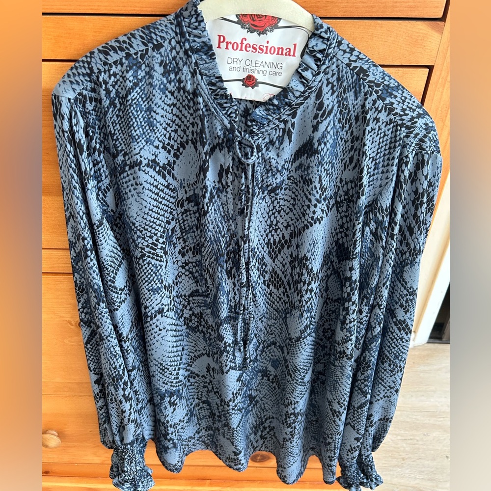 Plus Size Snack Print Blouse